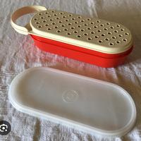 Grattugia Tupperware con sigillo