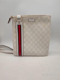 Borsa a Tracolla Gucci GG Supreme Messenger Bag