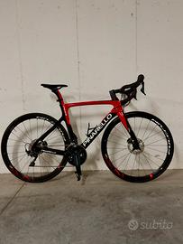 Pinarello Prince Disk Carbon - Shimano Ultegra