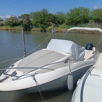 Barca Quicksilver Walkaround Commander 6,35 mt