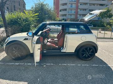 Mini cooper r56