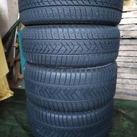 gomme Pirelli 