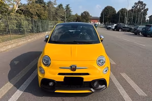 ABARTH 595 TURISMO 70° ANNIVERSARIO, IMPECCABILE.