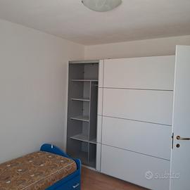 Ap 2 camere ,cucina openspace con salotto