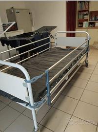 letto sanitario con telecomando e sponde