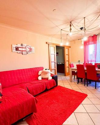 Appartamento di 115 m² con 5 locali e box auto a D