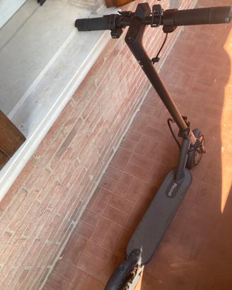 Monopattino elettrico riceel
