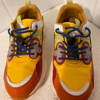 Sneakers Flower Mountain