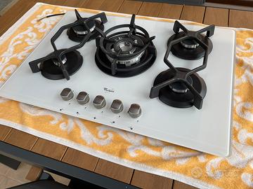 Piano cottura 5 fuochi Whirlpool