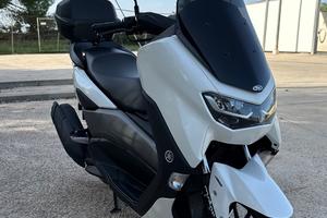 YAMAHA NMAX 155