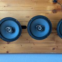 speaker Hertz per auto