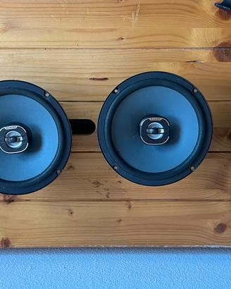 speaker Hertz per auto