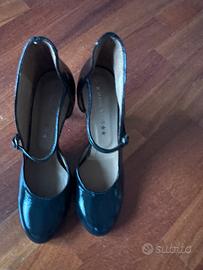 Scarpe nere eleganti punta tonda