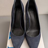 Décolleté Guess blu navy scamosciato 37