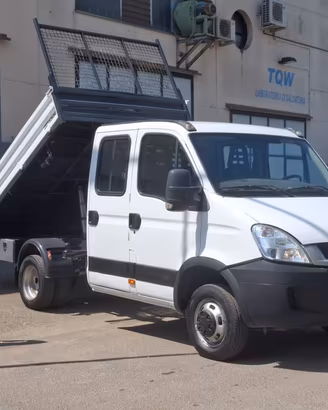 IVECO Daily 35C11 Doppia Cabina Ribaltabile Trilat