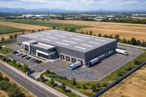 Immobile di 8500 m² a Frattamaggiore