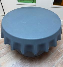 Tavolino basso slide fizzz forma di tappo