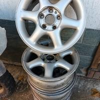 4 cerchi in lega 15" Volvo S60 5 fori 9140545