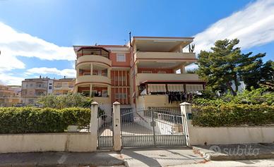 Bilocale vista mare a TORRE MELISSA__BANDIERA BLU