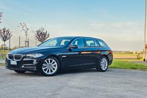 Belíssima BMW 525D Touring 2016