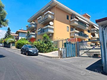 Box/Posto auto Tremestieri Etneo [PF-VEO26A-ECVRG]