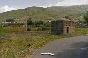 Pantelleria, rustico dammuso 1700 mq,terreno