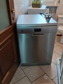 lavastoviglie elettrolux