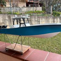 Replica Yellowfin 39 Barca radiocomandata