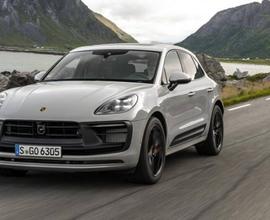 PORSCHE Macan 2.0