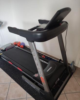 TAPIS ROULANT USATO UN PAIO DI VOLTE  DEL 2022