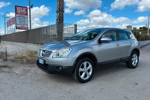 Auto Nissan qashqai