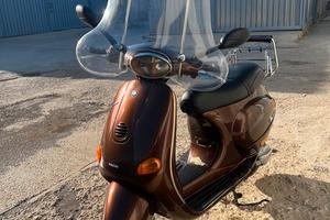 Vespa 125 et4 tempi anno 1998