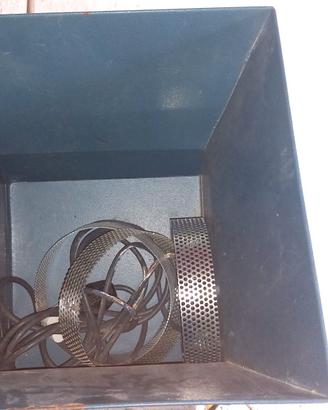 Mulino elettrico per cereali