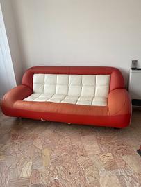 Divano vintage in pelle