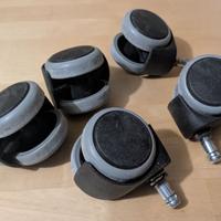 5 rotelle usate per sedia