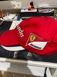 Cappello Ferrari