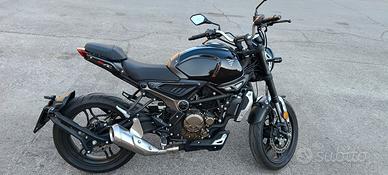 Voge Trofeo 300AC