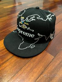 Cappello Supreme Worldwide