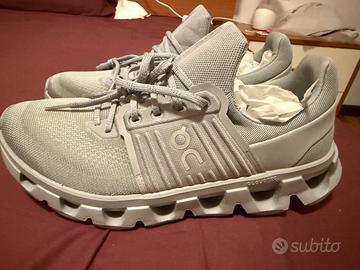 Shoes men on running