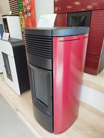 Stufa a pellet MCZ modello MUSA CONFORT AIR 12 M3