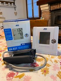 Misuratore pressione arteriosa