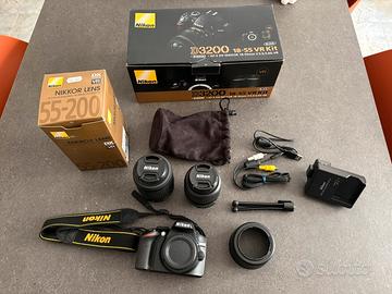 Nikon D3200 con due zoom e borsa