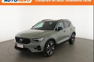 VOLVO XC40 B3 automatico Ultimate Dark N1