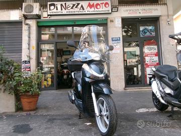 Honda SH 300