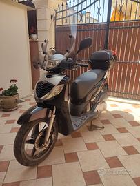 Honda sh 150i 2008