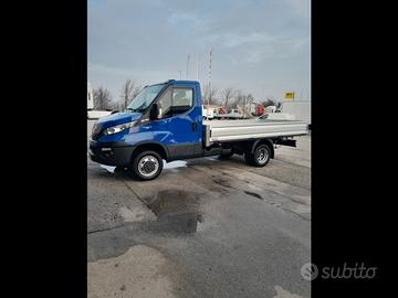 IVECO 35C18HA8-CASSONE-CAMBIO MANUALE U18988