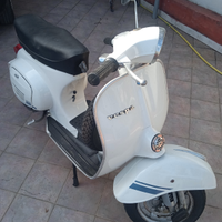 Vespa ET3 primavera