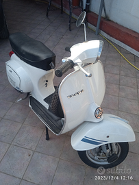 Vespa ET3 primavera