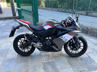 Occasion Derbi Gp 50 Derbi Gpr Vendita In Moto E Scooter