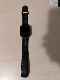 Apple watch serie 3 nike